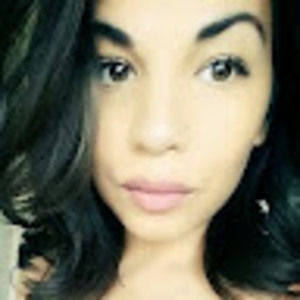 Meet your Posher, Aisha